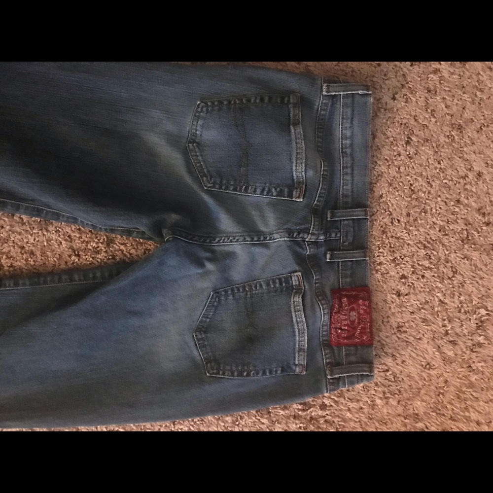 Jeans - Picture 2 of 3